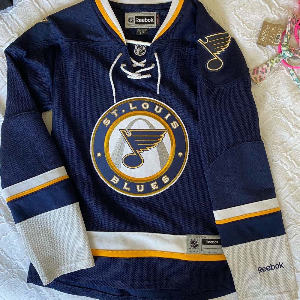 Reebok small St. Louis blues jersey